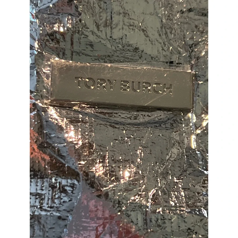 Tory Burch Silver Metallic Crinkled Cosmetic Pouch Makeup Travel Bag Logo Plaque - Picture 6 of 7